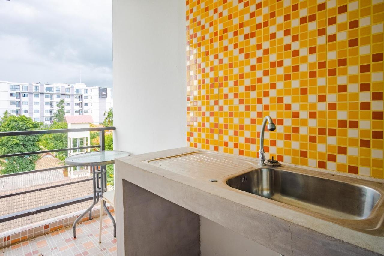 Oyo 303 Phoomjai House Apartment Chalong Exterior photo