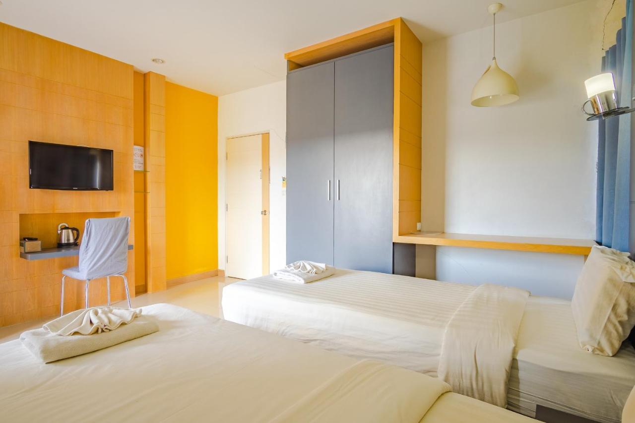 Oyo 303 Phoomjai House Apartment Chalong Exterior photo