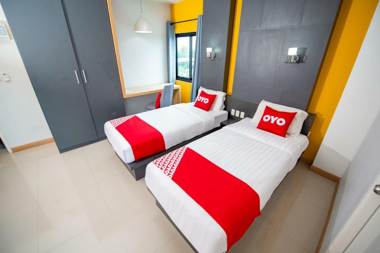 Oyo 303 Phoomjai House Apartment Chalong Exterior photo